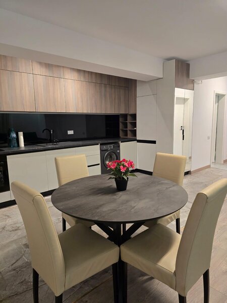 2020 Floreasca, Prima Inchiriere 2 camere Centrala, AC